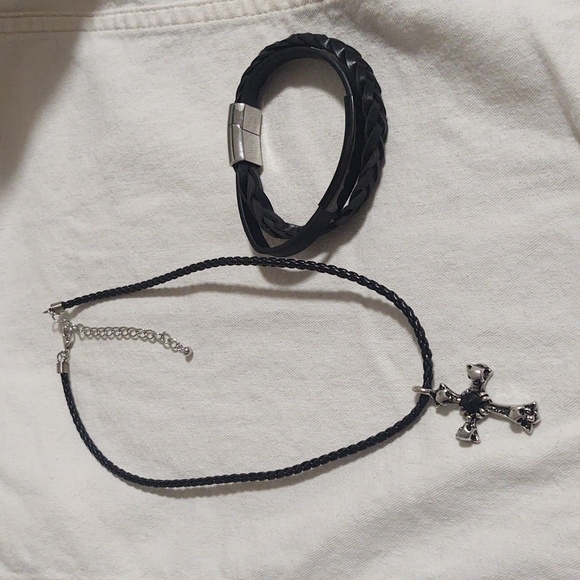 NWT MEN'S LEATHER SET - Picture 2 of 6